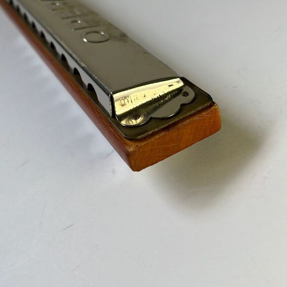 Vintage Opera Harmonica  - Picture 5 of 8